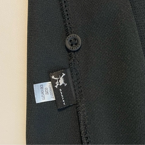 Oakley Gravity SS Gradient SS Polo 2.0 Performance Polo Size Medium - Picture 5 of 9